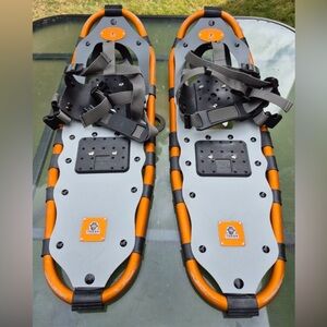 Yukon Charlie's Snowshoes 825